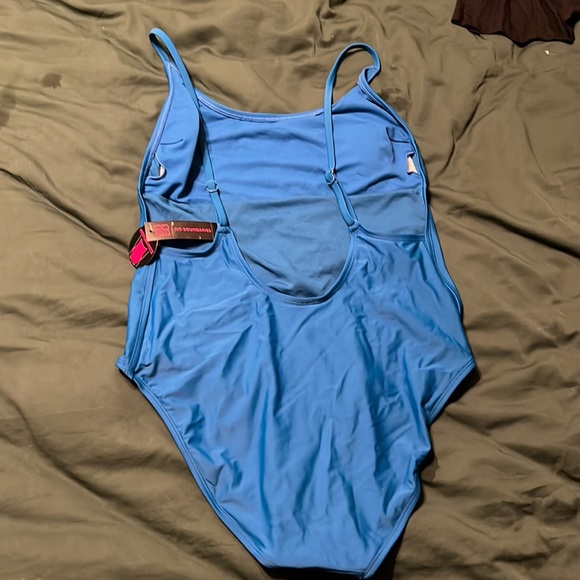 Large No Boundaries Feeling BEACHY One Piece Swimsuit - Picture 5 of 5